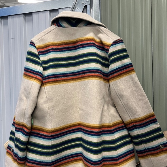 Pendleton limited edition signature coat size large - Picture 7 of 10